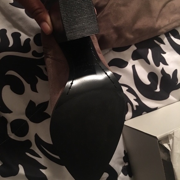 Thigh high boots - Picture 2 of 3